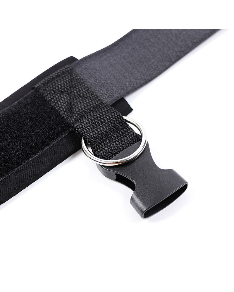 OHMAMA FETISH - FERMAPOLSO IN NEOPRENE CON GANCIO E ANELLO