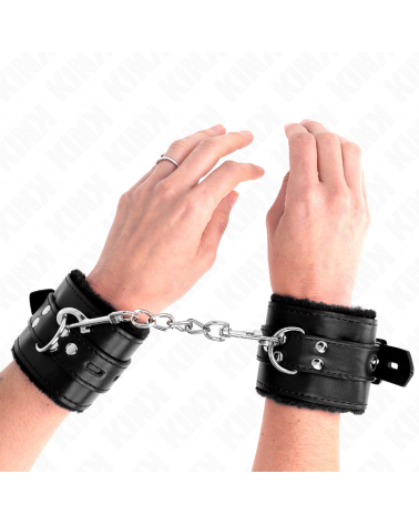 KINK - POLSINI IMBOTTITI IN PELLICCIA CON FORI QUADRI NERI E CINTURA NERA REGOLABILE 17-29 CM X 6 CM