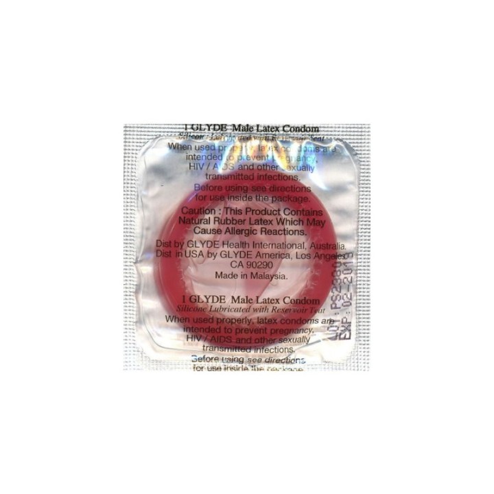 Glyde Vegan Strawberry preservativi di colore rosso al gusto fragola